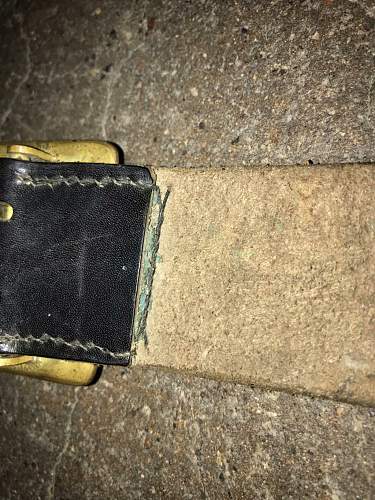 German officer's belt identification