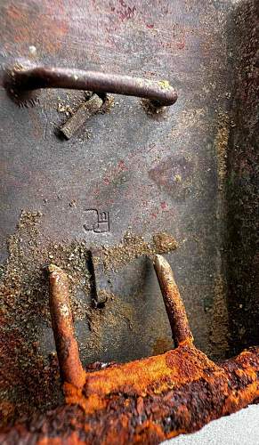 buckle with skull