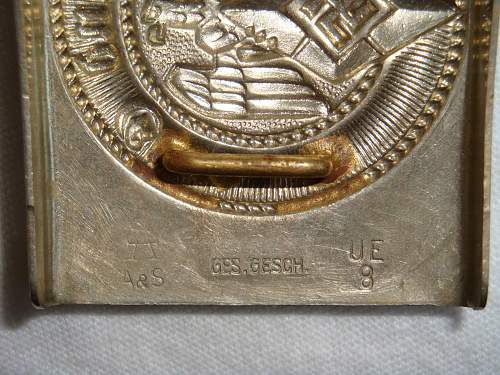 Identifying early RZM, MA, KH and UE Buckle Markings