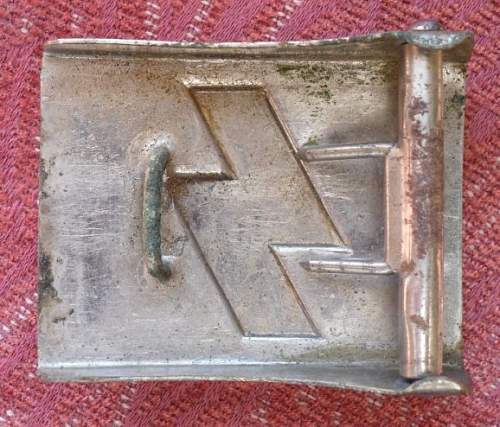 Identifying early RZM, MA, KH and UE Buckle Markings