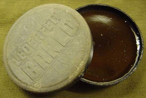 cleaning belt and buckle