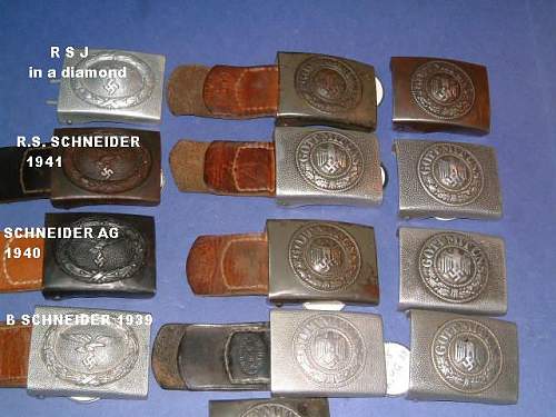 Heer and Luftwaffe buckles with tabs