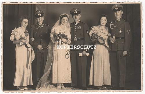 2 nice Soldat wedding photograph/postcards.