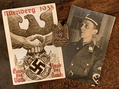 1933 Nurnberg Items