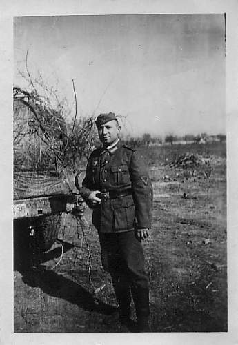 WWII photobook of my grandfather served in Rgt. 616 WH 16