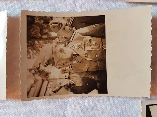 Private SS Photos with H. Himmler. Please help.