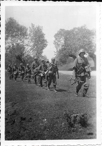 Photo of 123. Infanterie marching in Russia