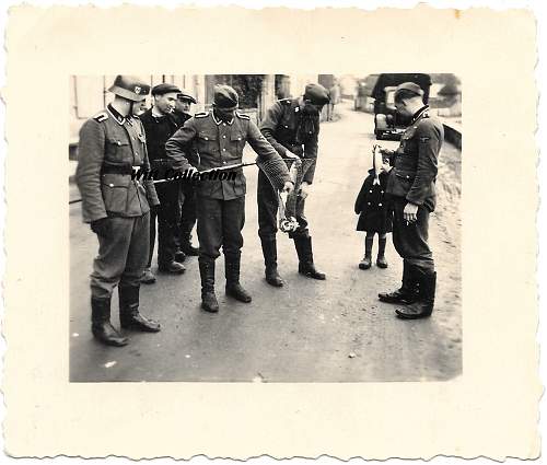 Photo of Waffen SS EM in Holland
