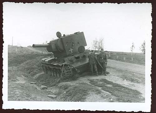 Photo of KV-2 on the roadside
