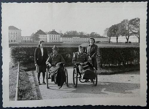 Photo of wounded soldiers at Nymphenburg Palace