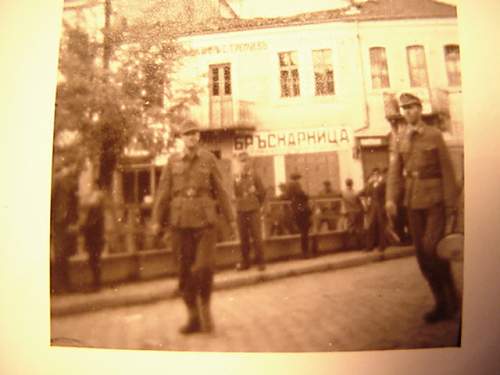 GERMAN WW2 PHOTOS odds and ends, tanks,planes, medals,weapons,