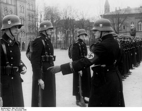 Original Photos Of Helmets In Combat