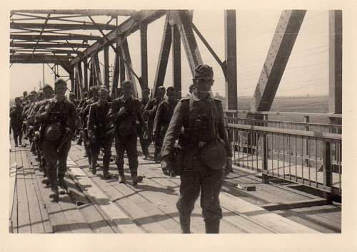 German soldiers in the battles. Destroyed tanks and guns more photos