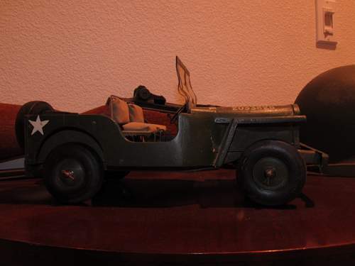 German POW JEEP carving