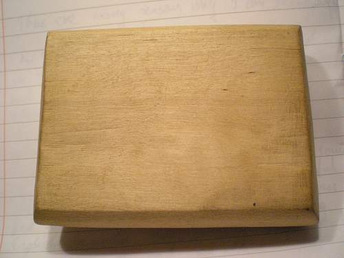 Wooden cigarete case