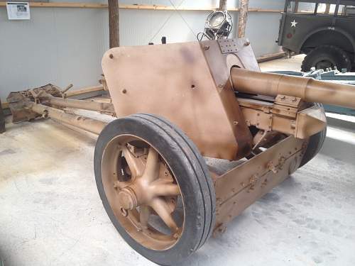 German WWII Pak 40 75 mm