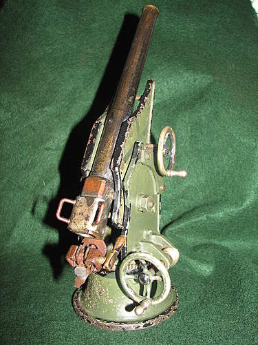 German WW1 AA gun on a small scale!