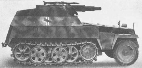 Schutzenpanzerwagen 250 and 251 camouflaged wheels,
