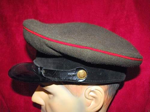 Opinions needed on this WWII Soviet artillery visor...