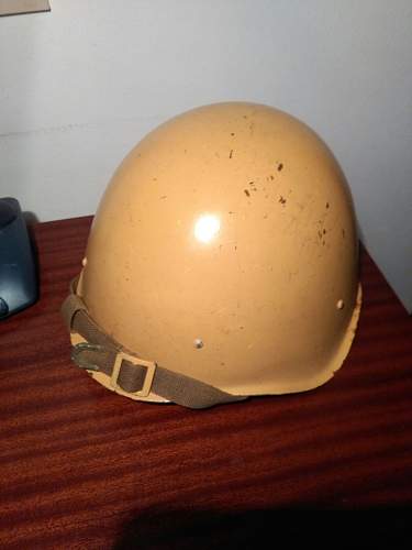 SSH 40 helmet yellow