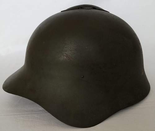 WW2 russian helmet. any info appreciated
