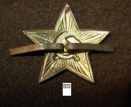 soviet cap badge