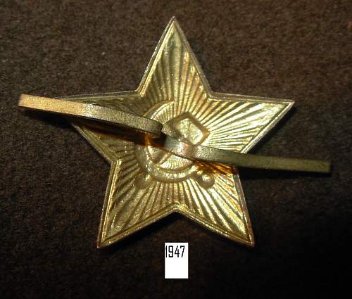 soviet cap badge