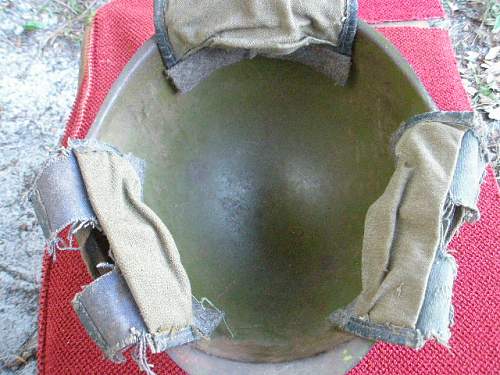 SSch40 Wartime Helmet?? Post War??  Help Needed