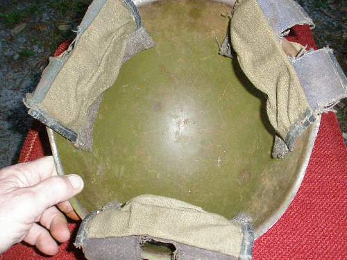 SSch40 Wartime Helmet?? Post War??  Help Needed