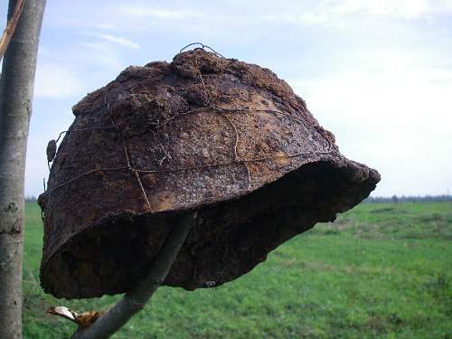 WW2 &quot;Wired&quot; Ssh39 or Ssh40 helmets ?