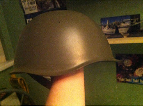 Russian helmet needs identifying!