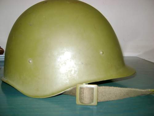 Is this a fake or a original Soviet Ssh40 helmet????