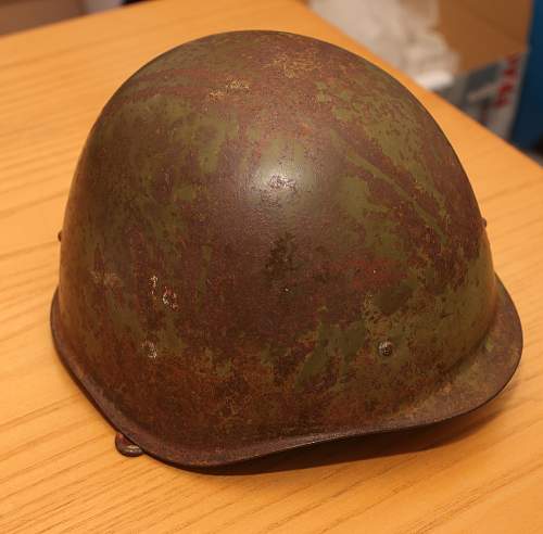 Russian Ssh40 helmet, help please