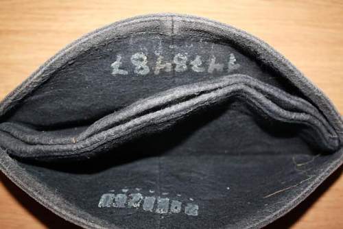 Is this a soviet WW2 cap??