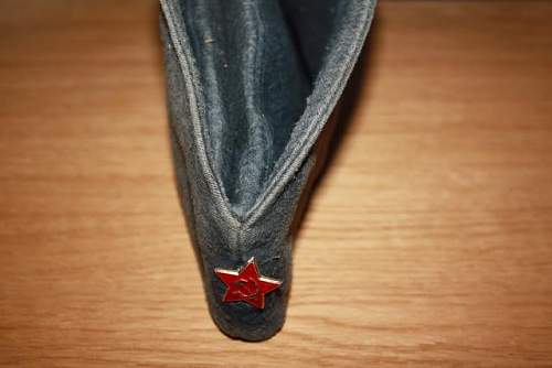 Is this a soviet WW2 cap??