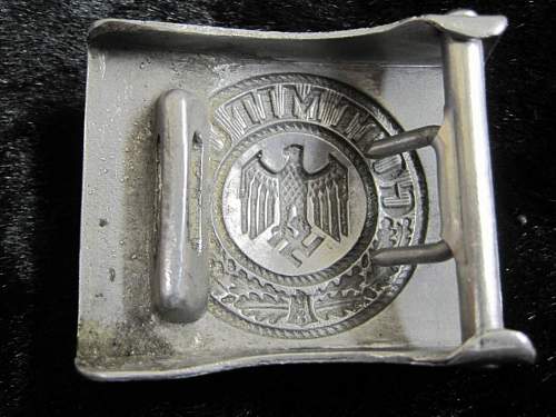 Heer belt buckle: real or fake?