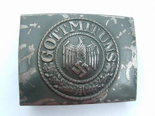 Last wartime manufactured Heer buckle?