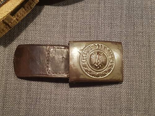 Unmarked Heer Buckle with tab; any good?