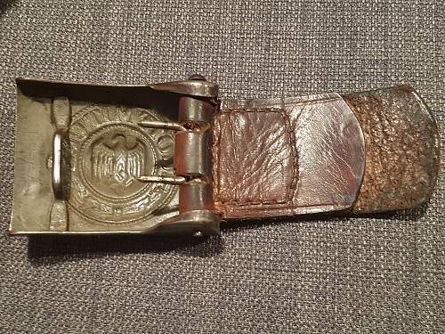 Unmarked Heer Buckle with tab; any good?