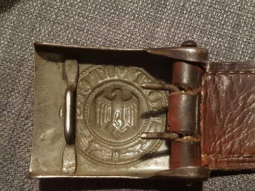 Unmarked Heer Buckle with tab; any good?