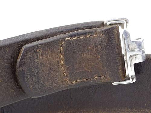 Heer belt and buckle original?