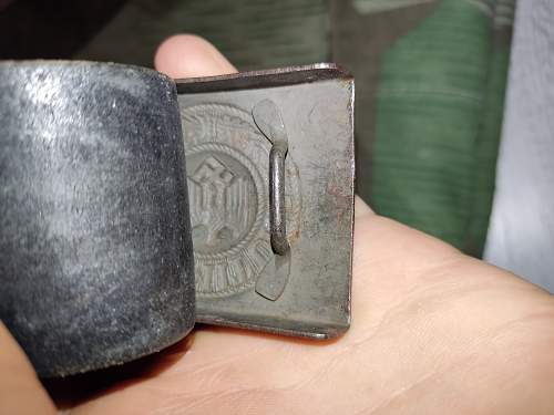 HEER buckle manufacturer identification mid-war