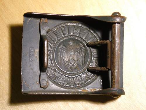 Late war JFS Heer denazified buckle?