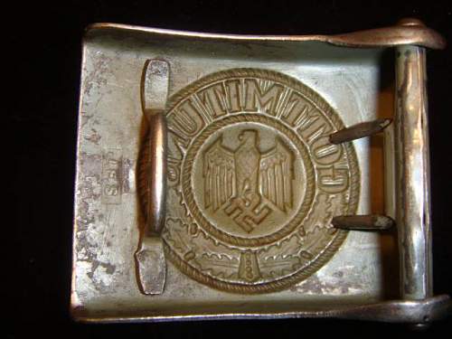 Heer Combat Buckle marked JFS and Heer Buckle marked O-C in Diamond: Authentic pieces or rogue gallery stuff?