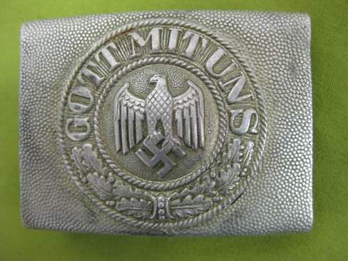 Heer Aluminum Belt Buckle Unmarked and Waffen SS Buckle marked REDO: Authentic buckles?