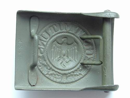 Eagles heads on Wehrmacht buckles