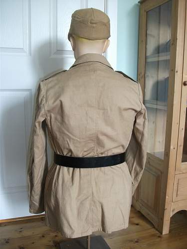 Tropical service blouse for a Kriegsmarine NCO - opinions welcome