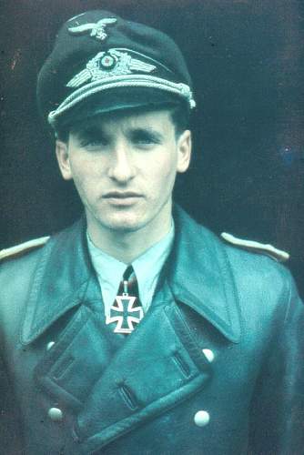 Luftwaffe tunics in period photos