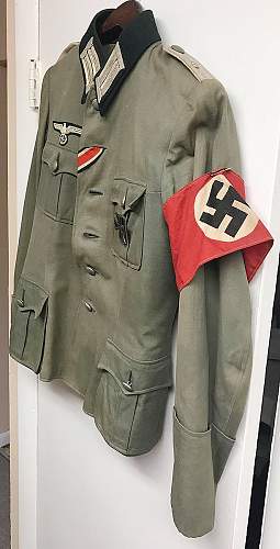 Opinions on this Reichswehr tunic...