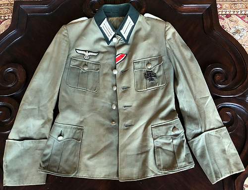 Opinions on this Reichswehr tunic...
